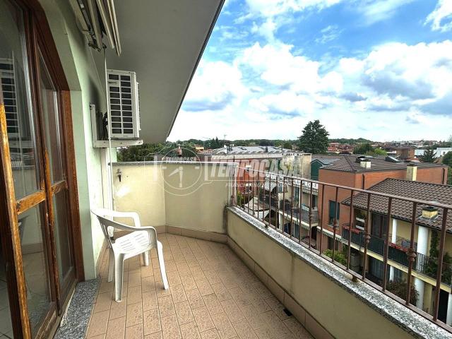 Appartamento in vendita a Seveso, Lombardia