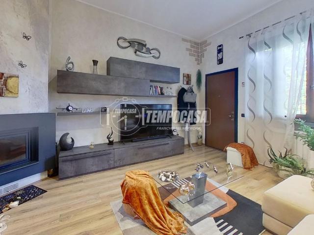 Appartamento in vendita a Altopiano di Seveso, Seveso