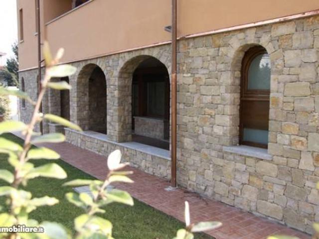 Appartamento in vendita a Seveso, Lombardia