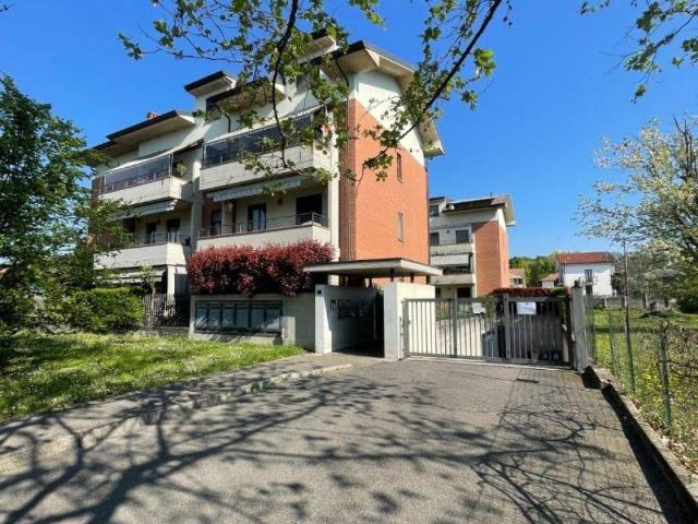 Appartamento in vendita a Seveso, Lombardia