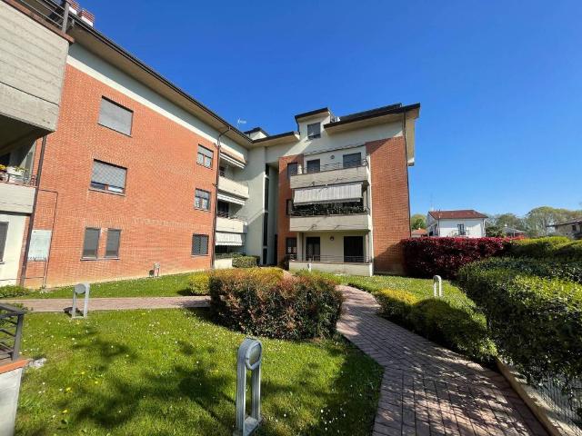 Appartamento in vendita a Seveso, Lombardia