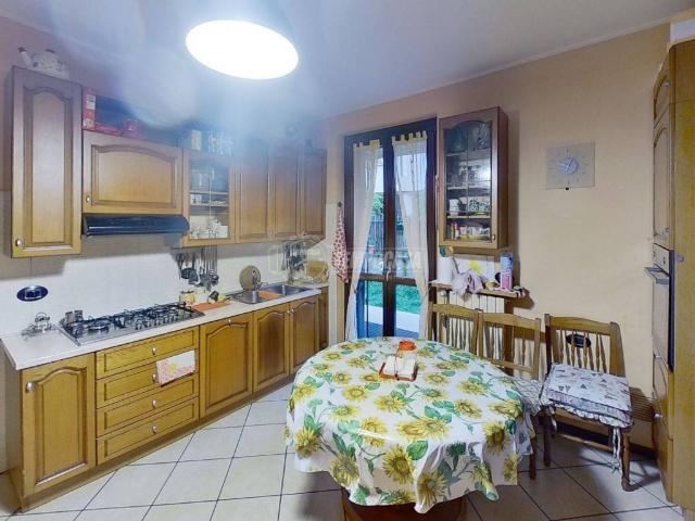 Appartamento in vendita a Seveso, Lombardia