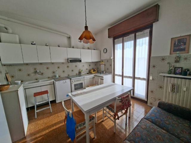 Appartamento in vendita a Seveso, Lombardia
