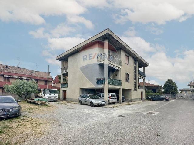 Appartamento in vendita a Seveso, Lombardia