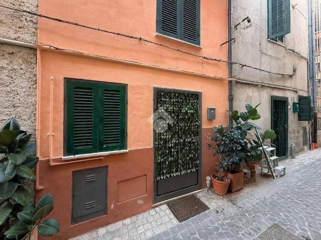 Appartamento in vendita a Sezze, Lazio