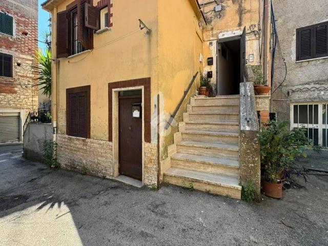 Appartamento in vendita a Sezze, Lazio