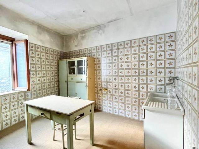 Appartamento in vendita a Sgurgola, Lazio