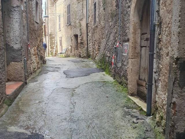 Appartamento in vendita a Sgurgola, Frosinone