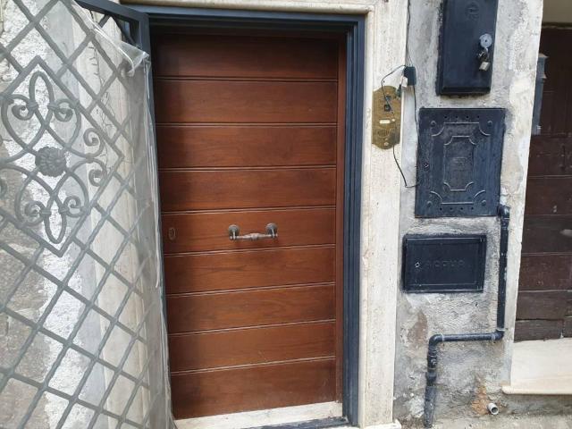 Appartamento in vendita a Sgurgola, Frosinone
