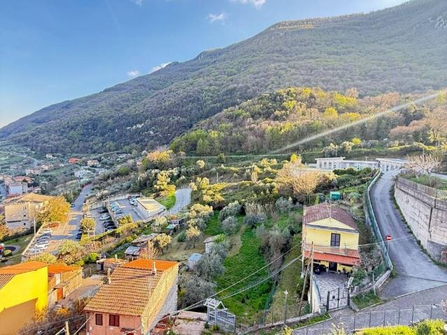 Appartamento in vendita a Sgurgola, Lazio