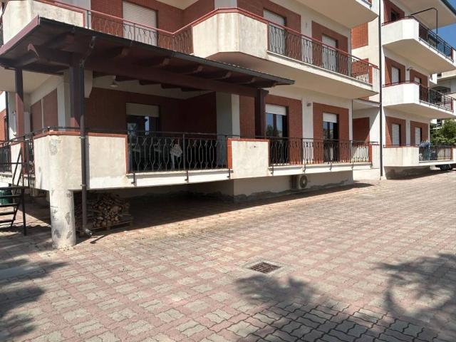 Appartamento in vendita a Calabria, Reggio Calabria