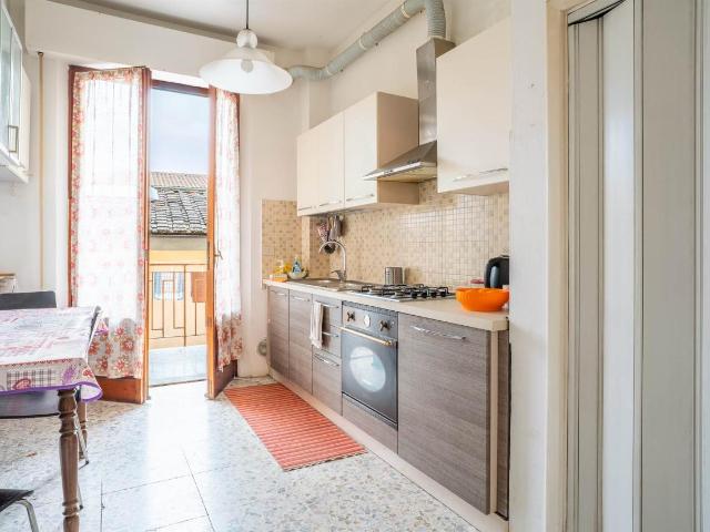 Appartamento in vendita a Ravacciano, Siena