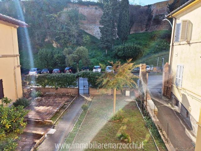 Appartamento in vendita a Ravacciano, Siena