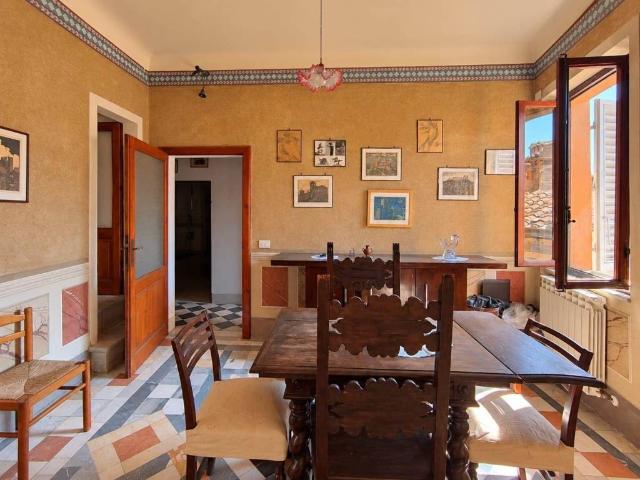 Appartamento in vendita a Contrada della Tartuca, Siena