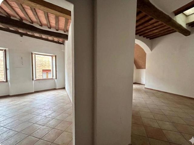 Appartamento in vendita a Contrada del Leocorno, Siena