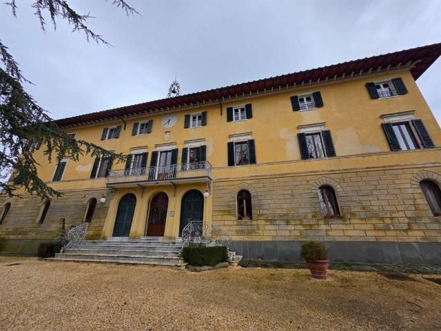 Appartamento in vendita a Monteliscai, Siena