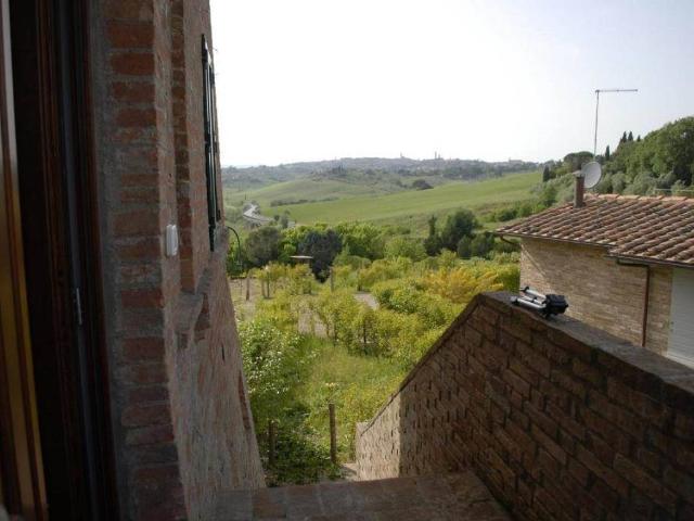 Appartamento in vendita a Due Ponti, Siena