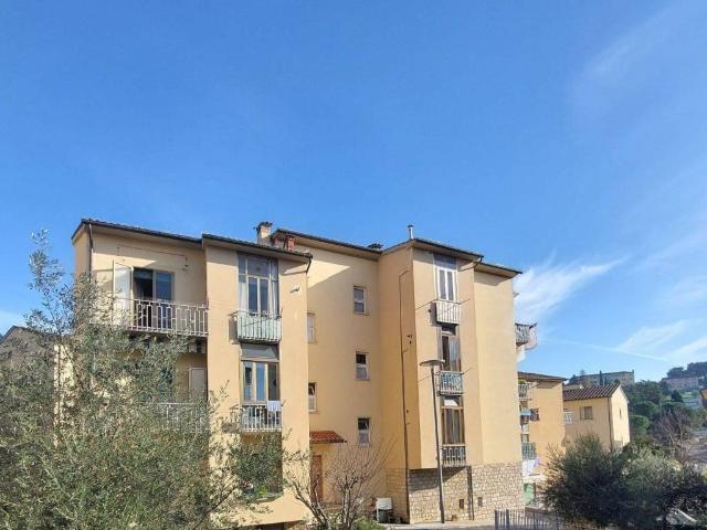 Appartamento in vendita a Petriccio, Siena