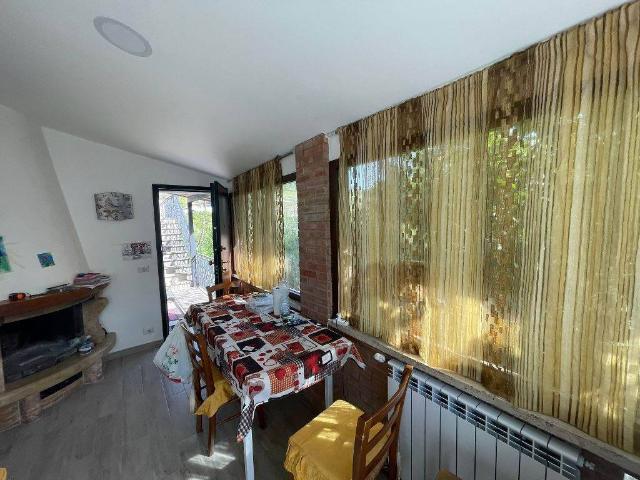 Appartamento in vendita a Due Ponti, Siena