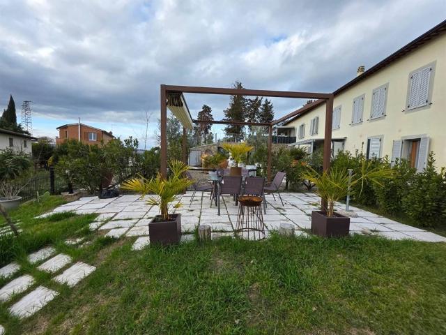 Appartamento in vendita a Siena, Toscana