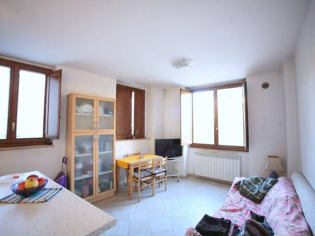 Appartamento in vendita a Ravacciano, Siena