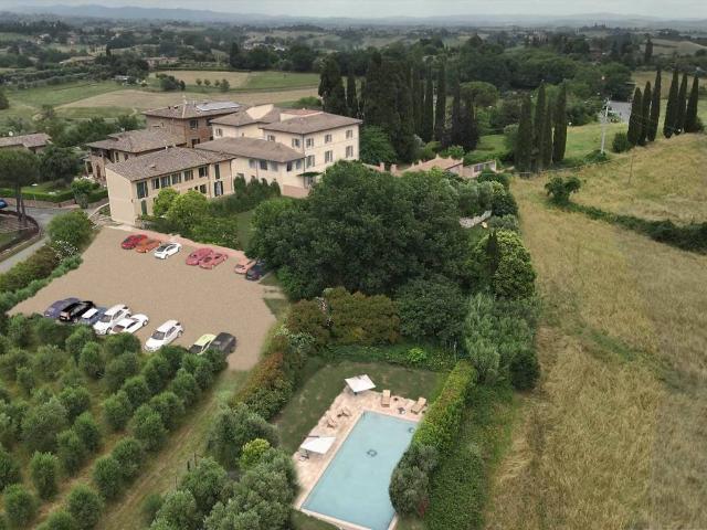 Appartamento in vendita a Siena, Toscana