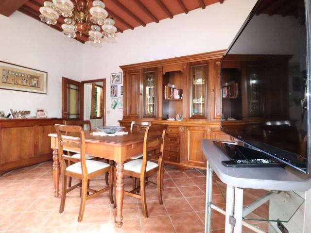 Appartamento in vendita a Pian delle Fornaci, Siena