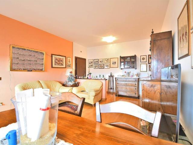 Appartamento in vendita a Siena, Toscana
