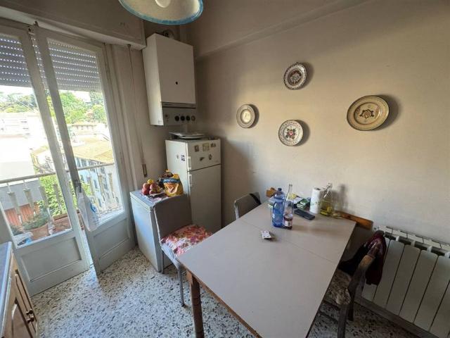 Appartamento in vendita a Signa, Toscana