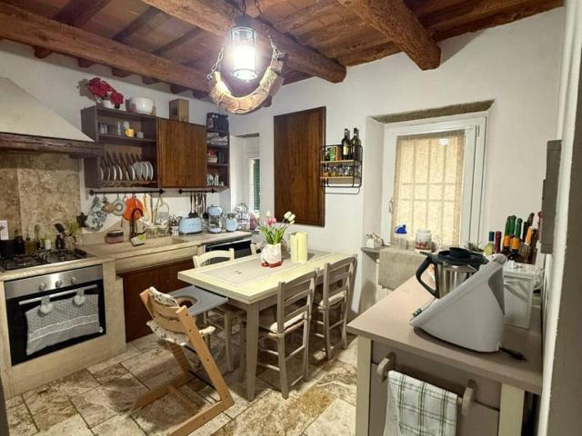 Appartamento in vendita a Signa, Toscana