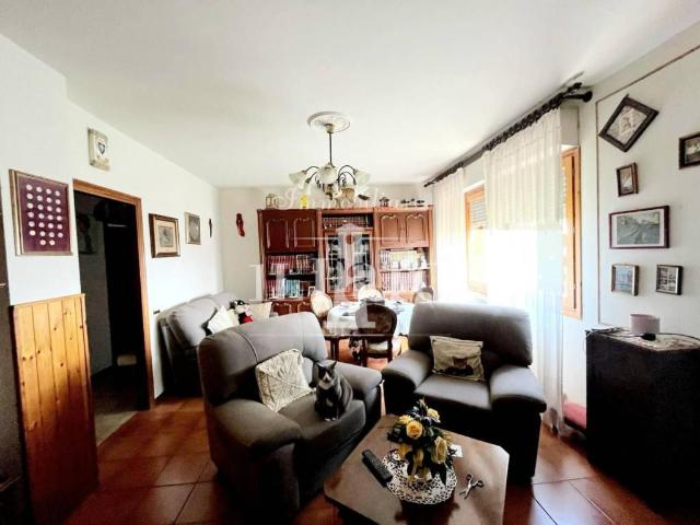 Appartamento in vendita a Signa, Toscana