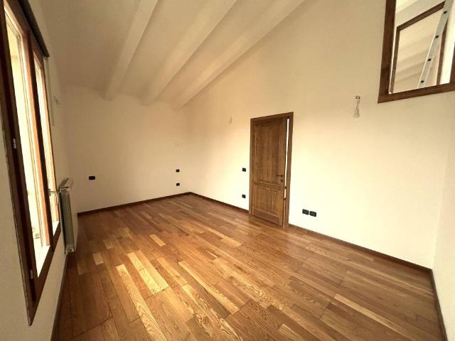 Appartamento in vendita a Signa, Toscana