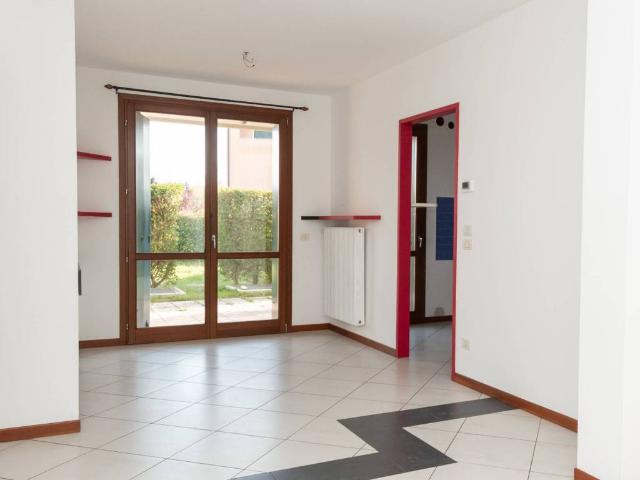 Appartamento in vendita a Lanzago, Silea