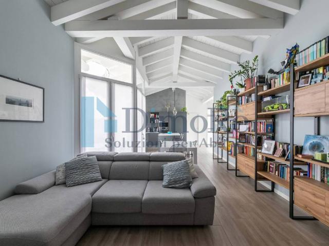 Appartamento in vendita a Lanzago, Silea