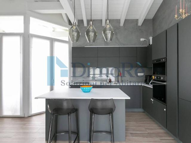 Appartamento in vendita a Lanzago, Silea