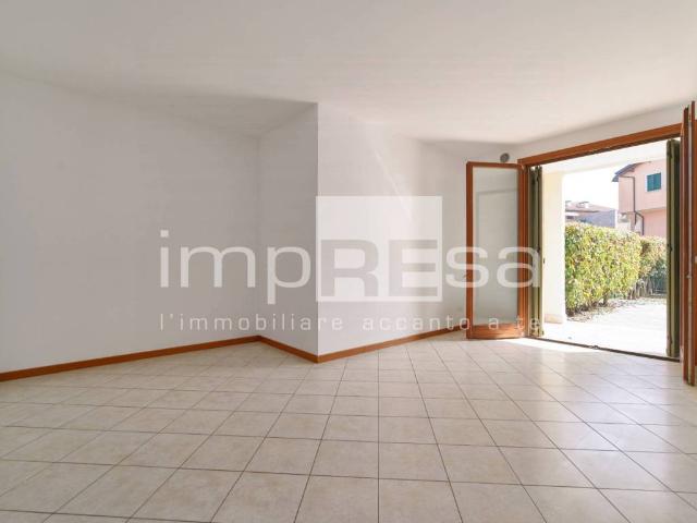 Appartamento in vendita a Lanzago, Silea