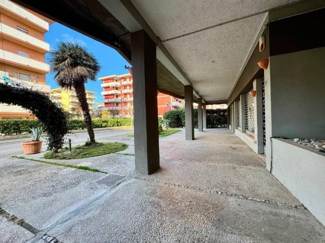 Appartamento in vendita a Silvi, Abruzzo