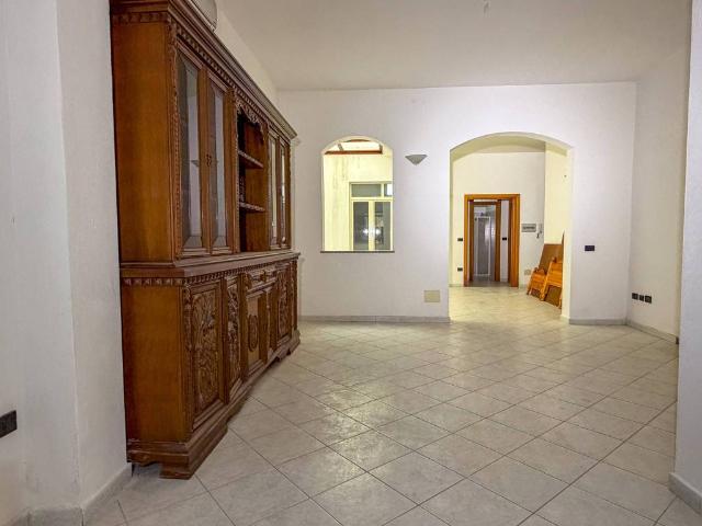 Appartamento in vendita a Centro Storico, Capo Comino
