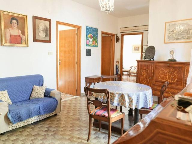 Appartamento in vendita a Centro Storico, Capo Comino