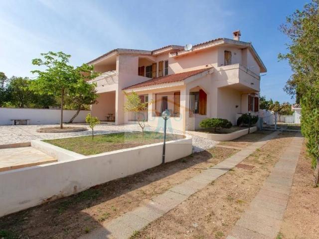 Appartamento in vendita a Centro Storico, Capo Comino