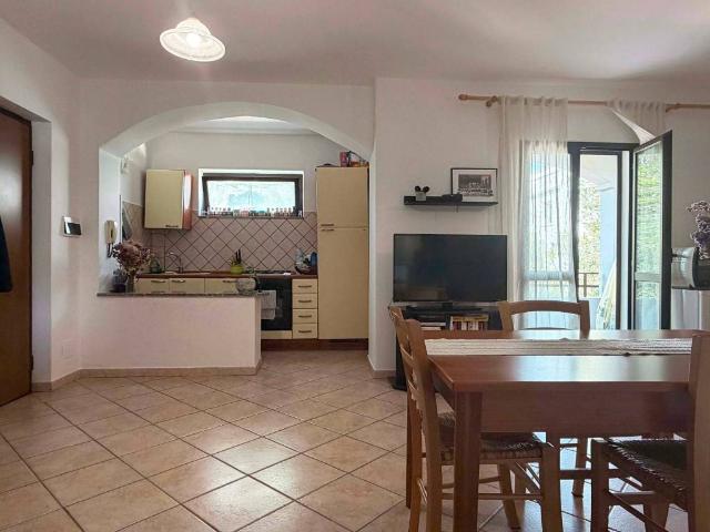 Appartamento in vendita a Villaggio Milano, Capo Comino
