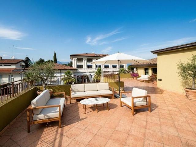 Appartamento in vendita a Lugana, Sirmione