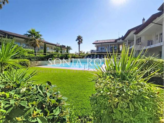 Appartamento in vendita a Sirmione, Lombardia