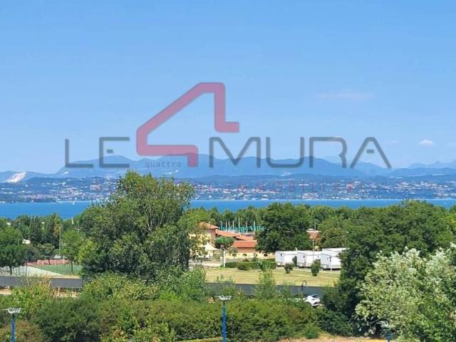 Appartamento in vendita a Sirmione, Lombardia