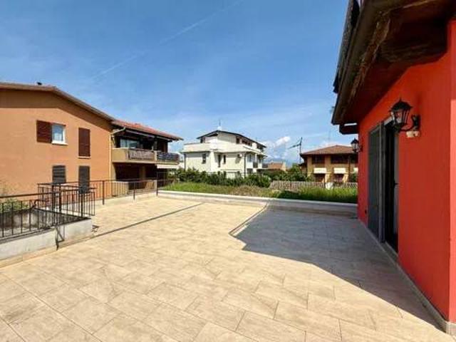 Appartamento in vendita a Lugana, Sirmione