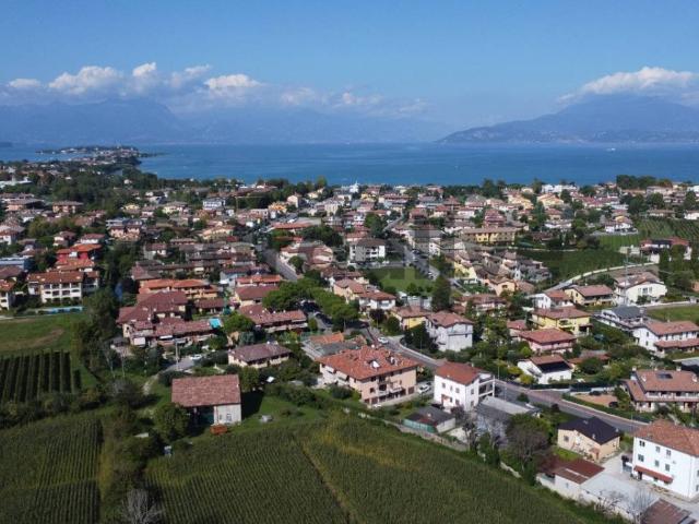 Appartamento in vendita a Lugana, Sirmione