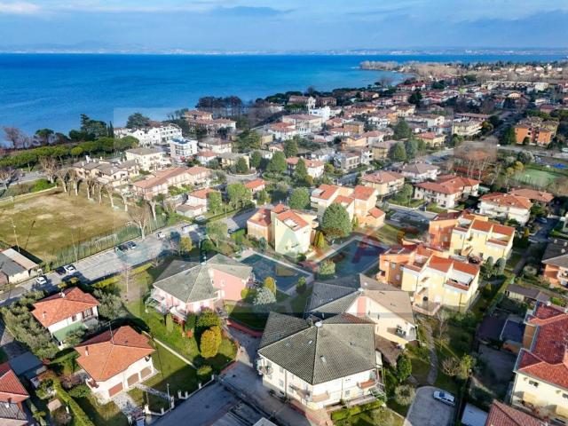Appartamento in vendita a Lugana, Sirmione