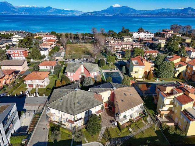 Appartamento in vendita a Lugana, Sirmione