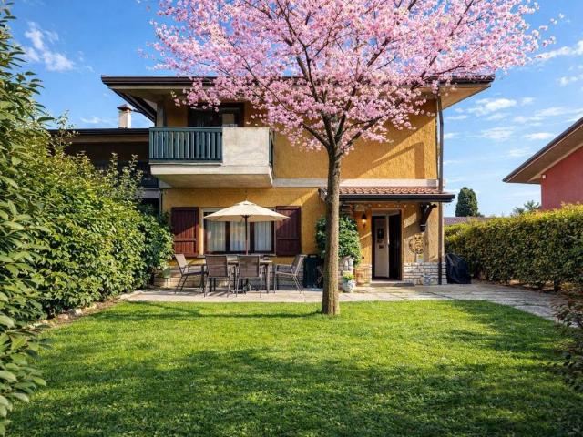 Appartamento in vendita a Lugana, Sirmione