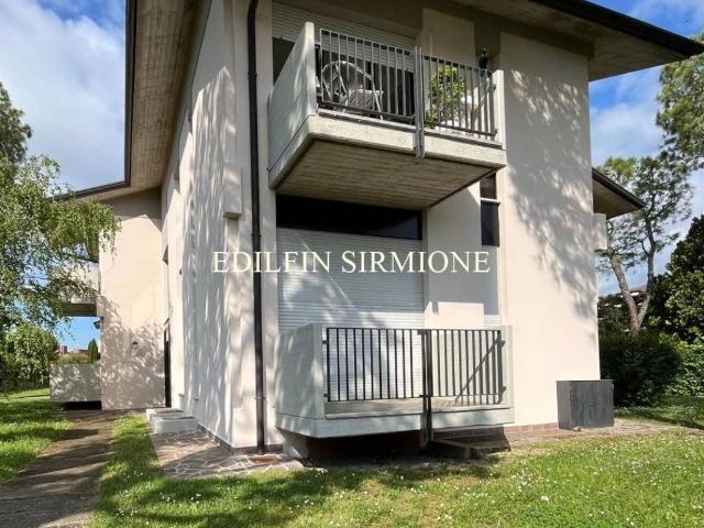 Appartamento in vendita a Sirmione, Lombardia